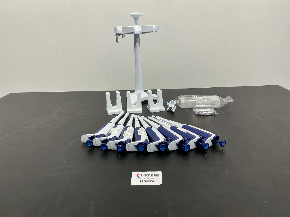 Image of Mettler Toledo Rainin Pipet-lite XLS x8 1000µl Pipettes
